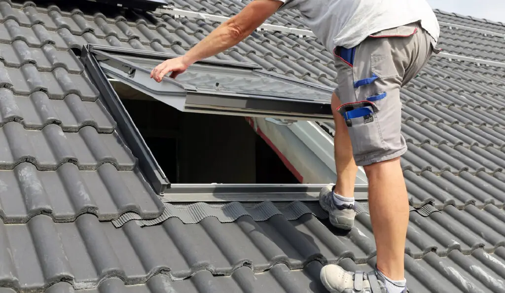 commercial skylights installation